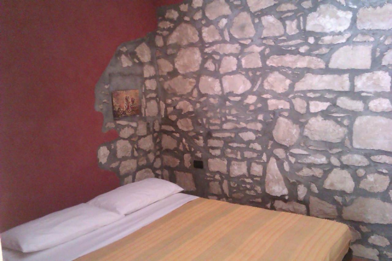 Vento Del Sud Chiaramonte Gulfi Exterior foto